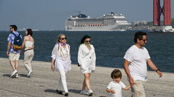 Cruise tipping charges are 'out of control,' say passengers as companies tout 'exceptional service' Accountants Canberra