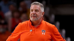 Ex-Auburn coach Bruce Pearl hails Robert Kraft as a hero for banning Macklemore over antisemitic rants Accountants Canberra