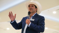 Pop star-turned-Dem candidate's defense of graphic murder video resurfaces in key House race Accountants Canberra